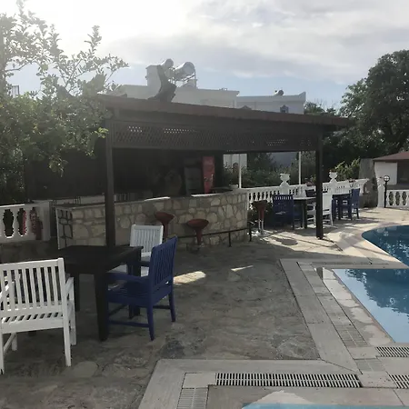 Derin Hotel