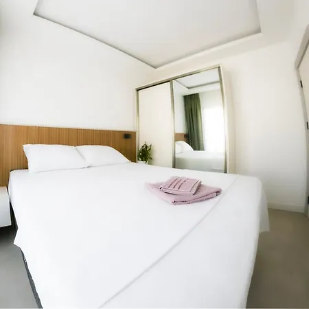 Derin Hotel