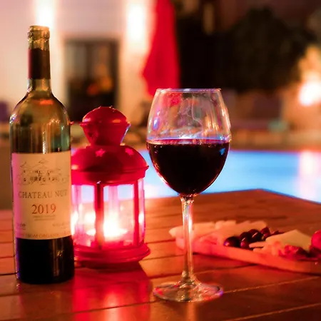 Ξενοδοχείο Derin 2*